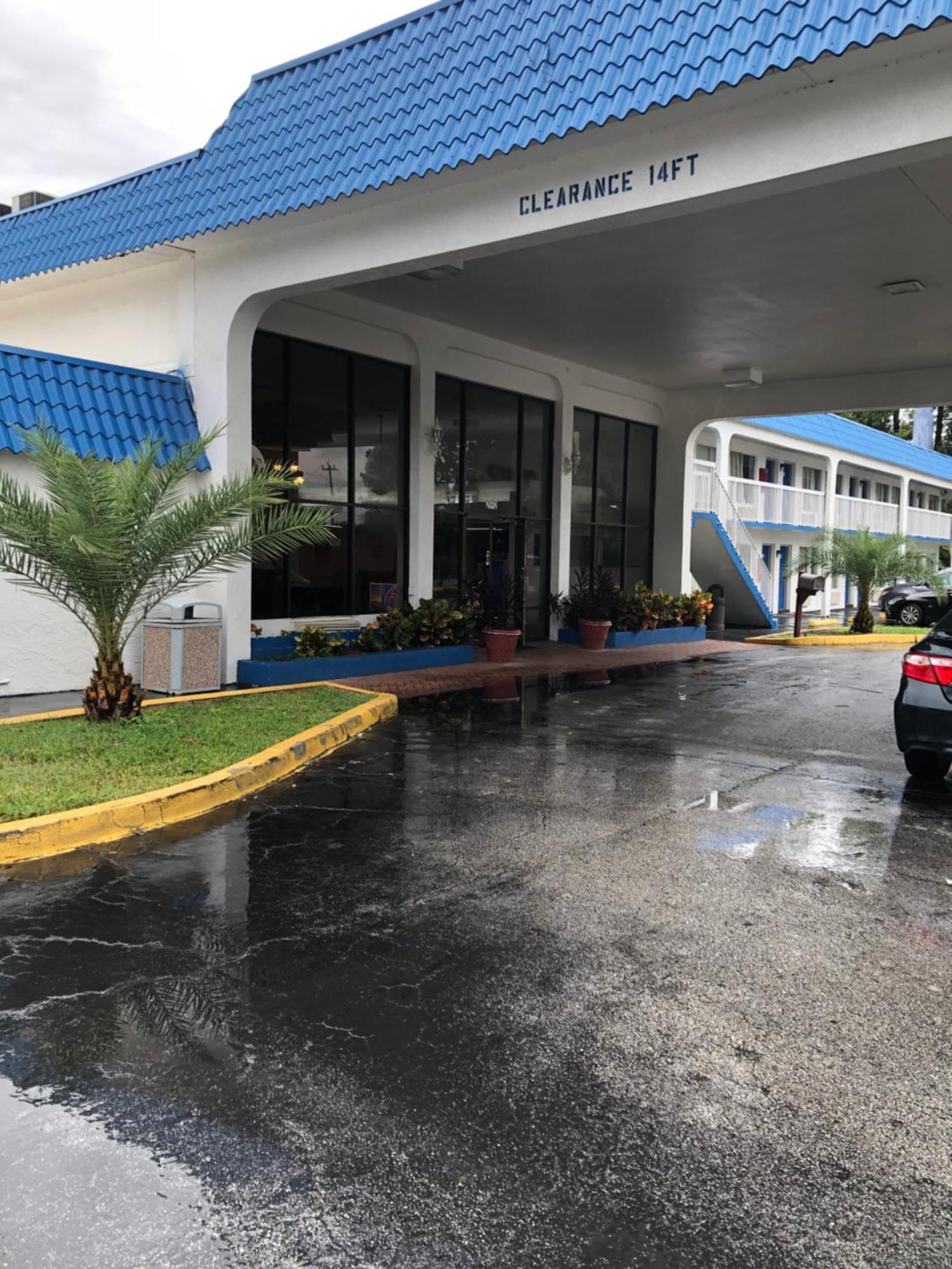 Motel 6-Daytona Beach, Fl - Speedway Buitenkant foto
