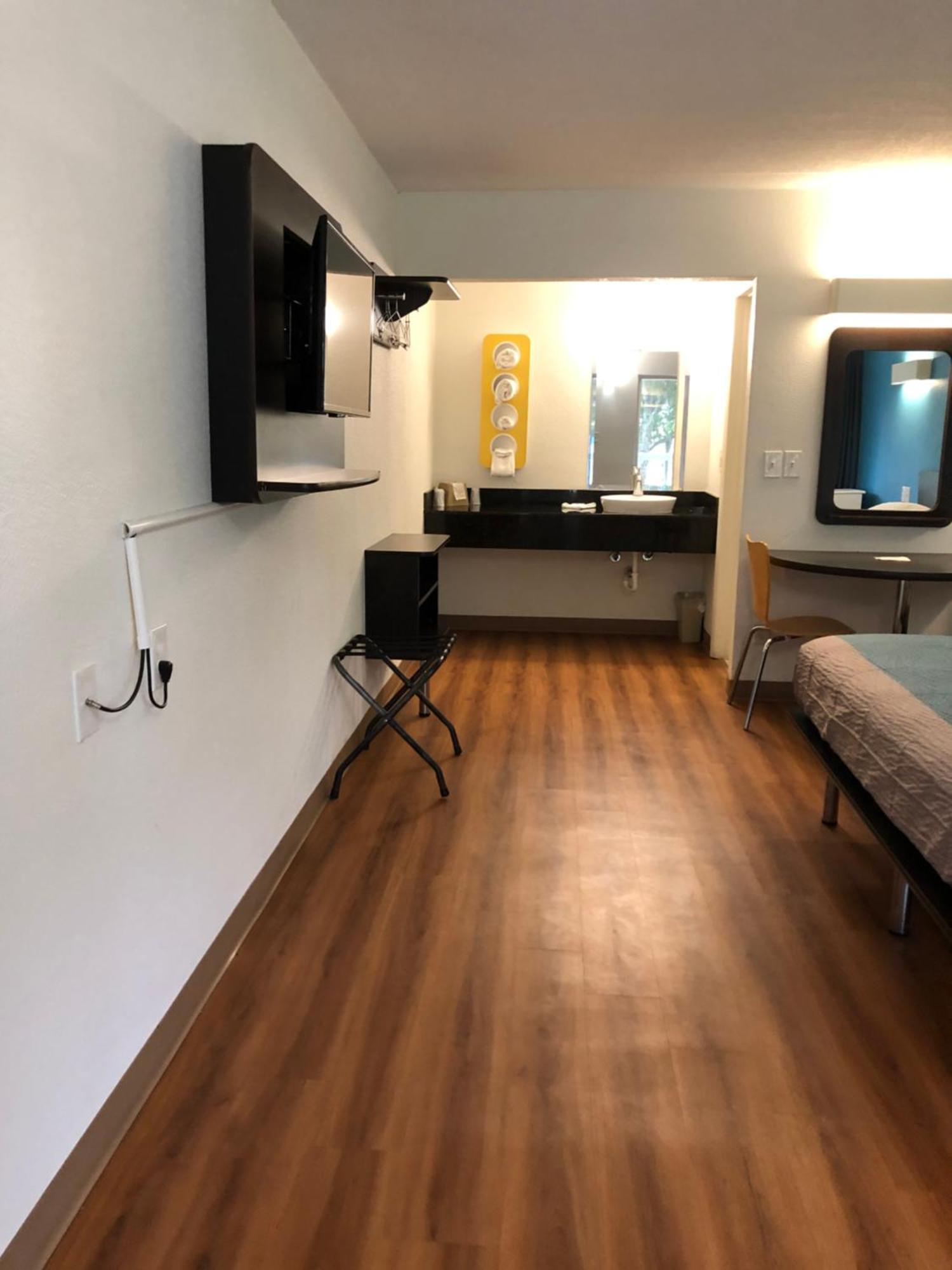 Motel 6-Daytona Beach, Fl - Speedway Buitenkant foto